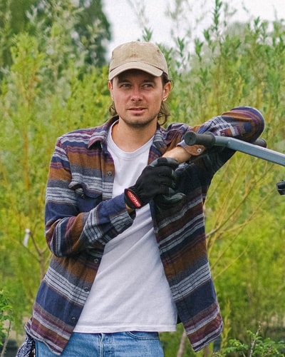 Speaker Image